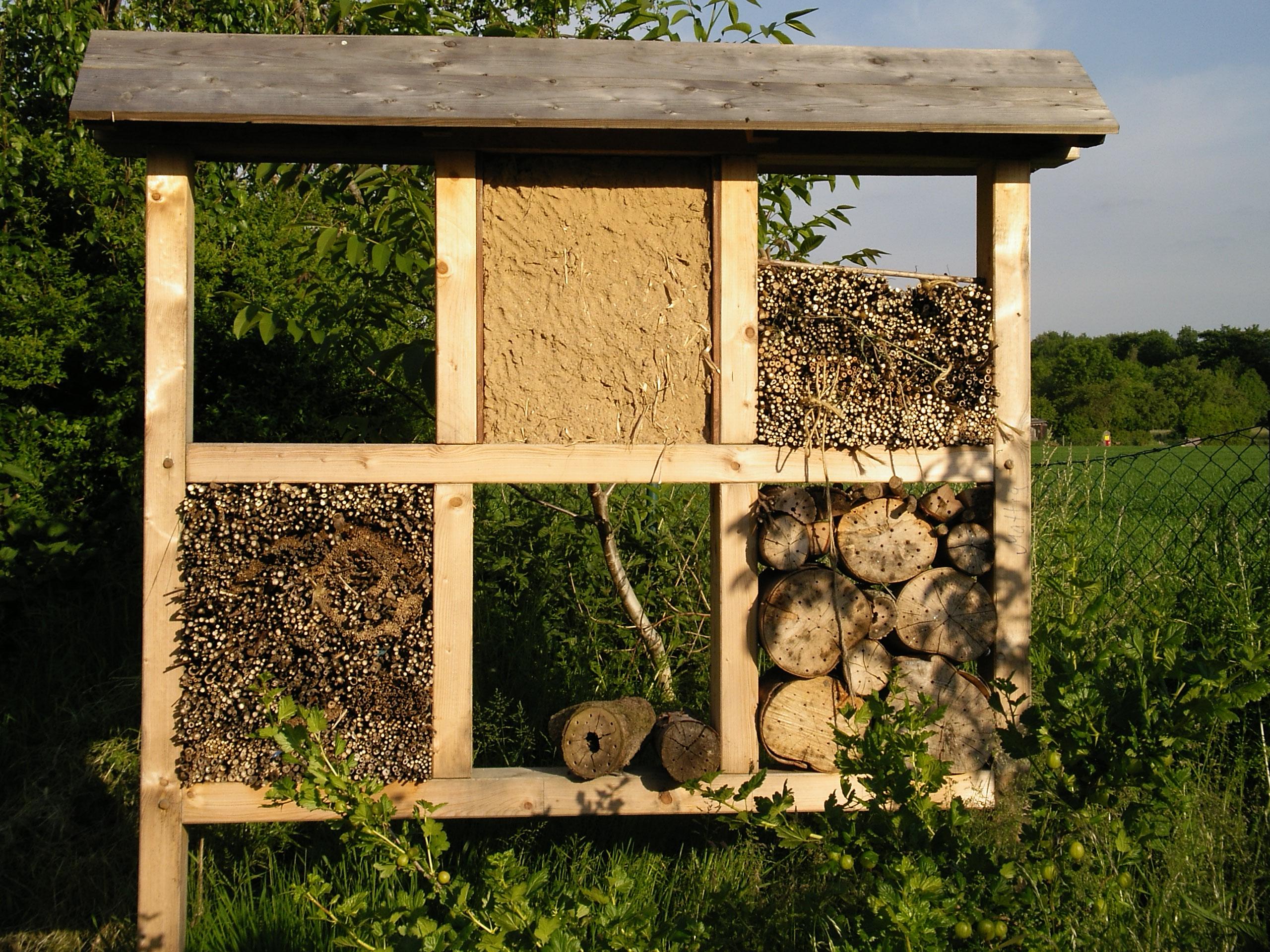 Insektenhotel C GudrunWalesch